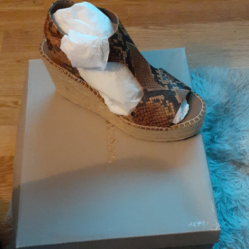 Wedge heel